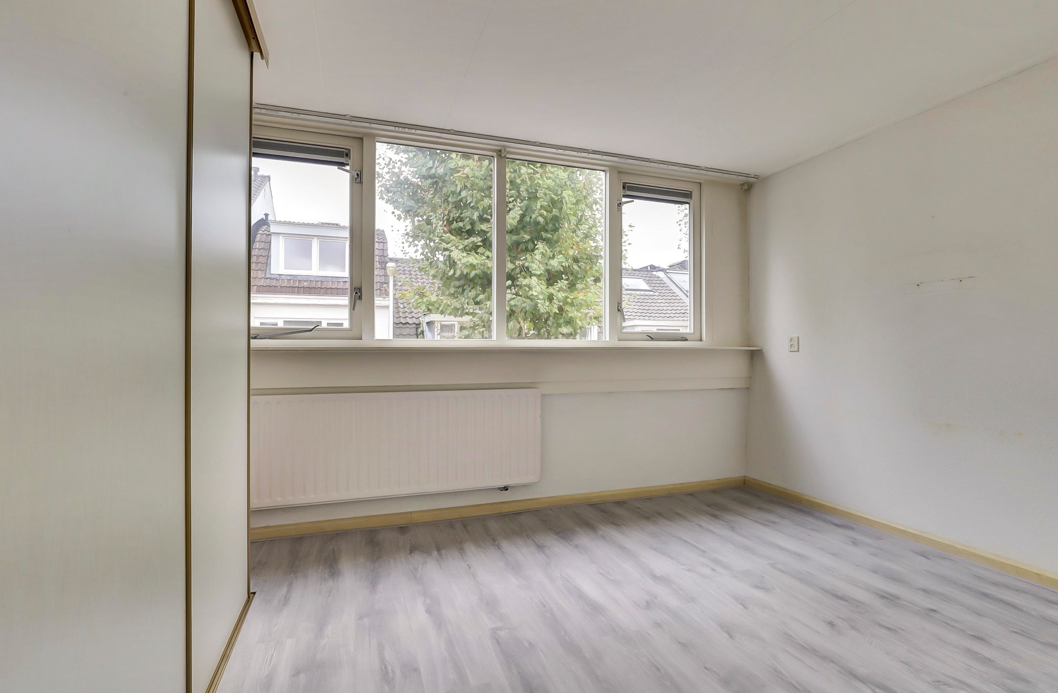 Foto 15 van Nicolaasweg 145