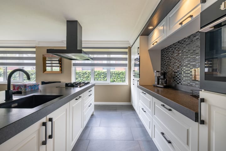 Photo 8 of Andreas Schelfhoutstraat 19