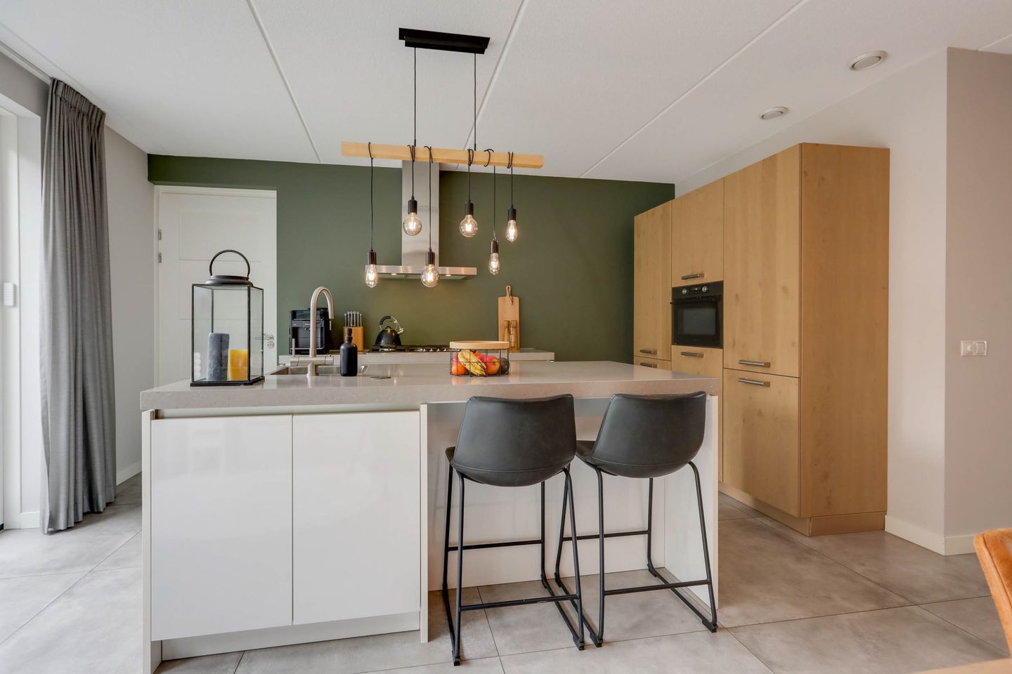 Foto 20 van Nachtegaalstraat 4