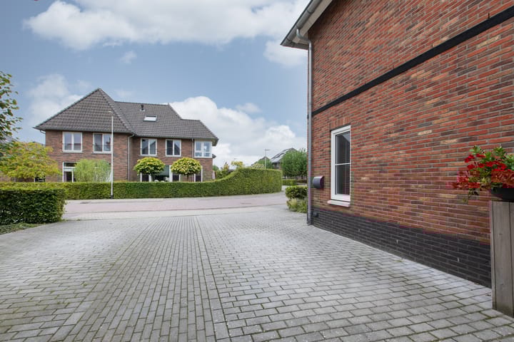 Foto 53 van Nachtegaalstraat 4