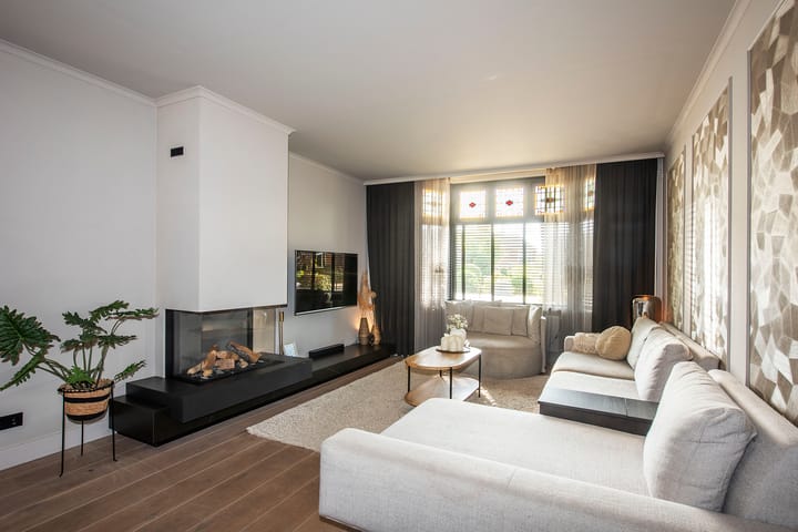 Photo 2 of Prins Bernhardlaan 76