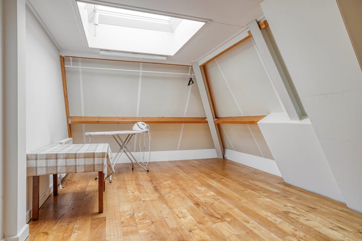 Photo 36 of Langeweg 105