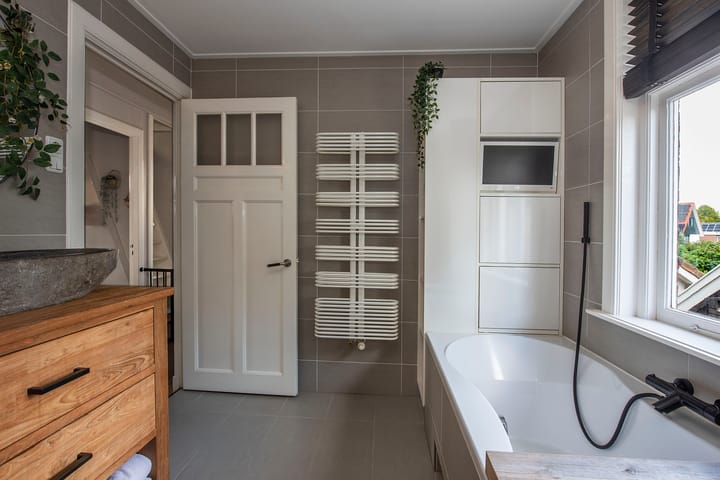 Photo 36 of Prins Bernhardlaan 76