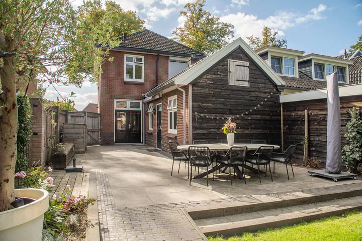 Photo 37 of Prins Bernhardlaan 76