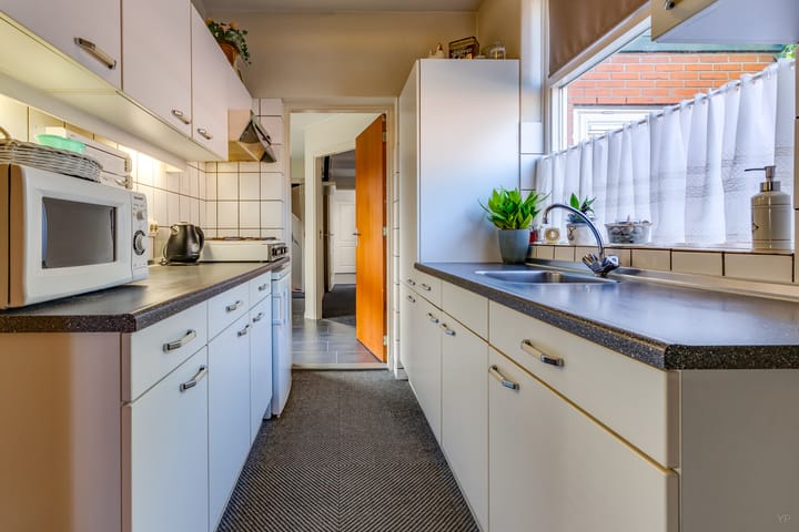 Photo 17 of Koningdwarsstraat 25