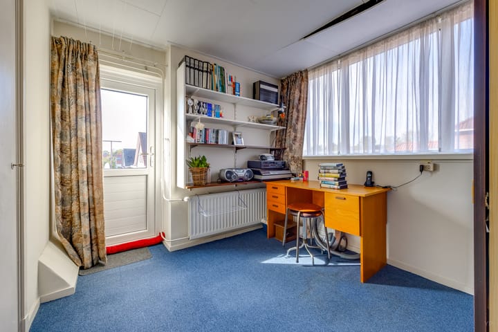 Photo 36 of Koningdwarsstraat 25