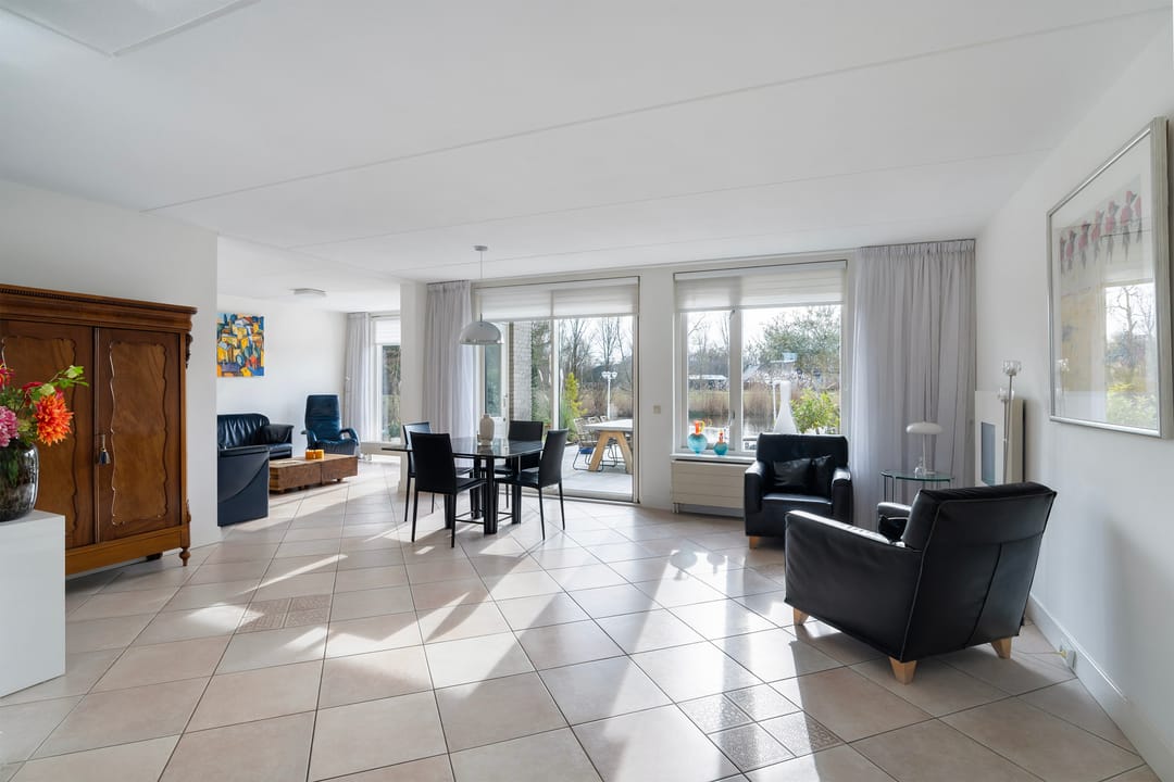 Foto 8 van Brucknerstraat 79