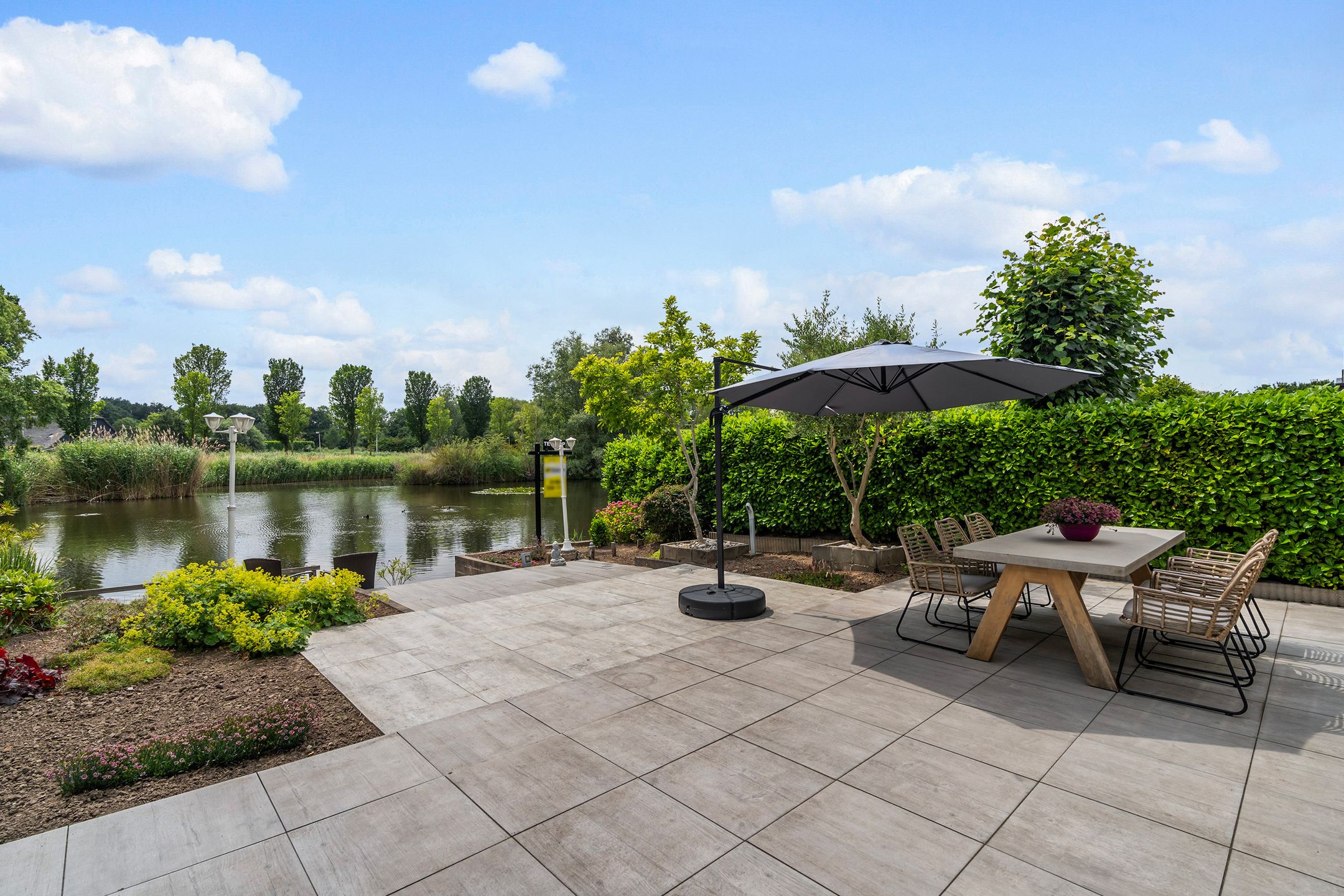 Foto 21 van Brucknerstraat 79