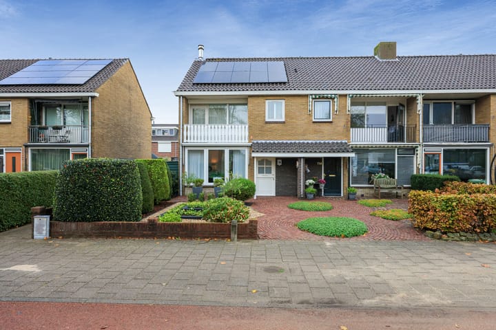 Photo 1 of Jan Ligthartstraat 116