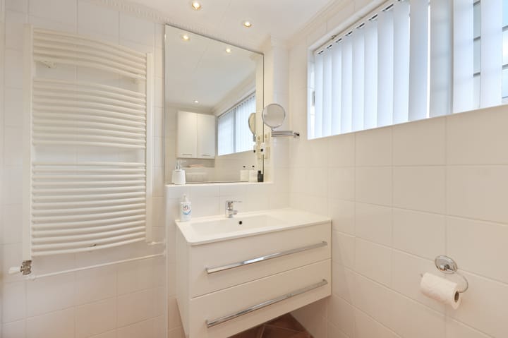 Photo 20 of Jan Ligthartstraat 116