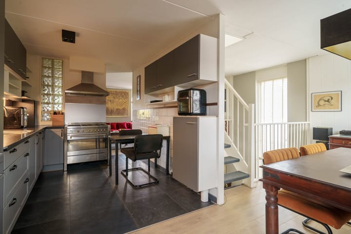 Photo 20 of Maandagstraat 44