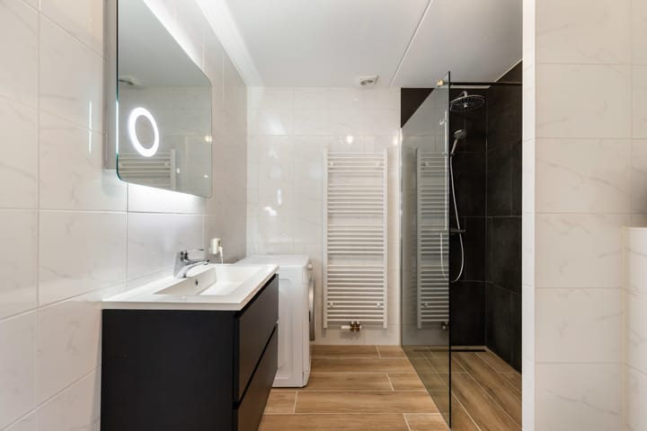 Photo 4 of Galjoen 89