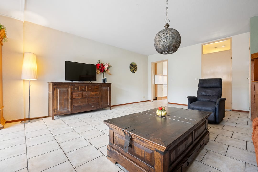 Photo 11 of Suze Robertsonstraat 27