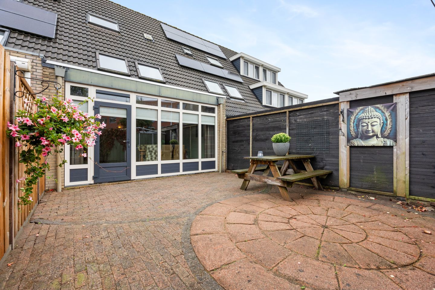 Photo 29 of Suze Robertsonstraat 27