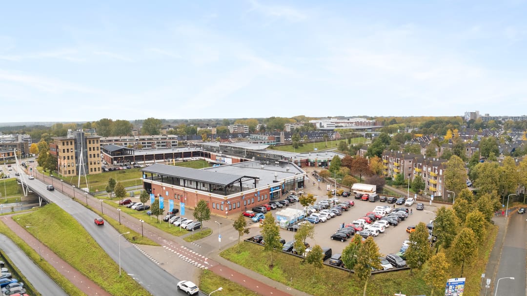 Photo 32 of Suze Robertsonstraat 27