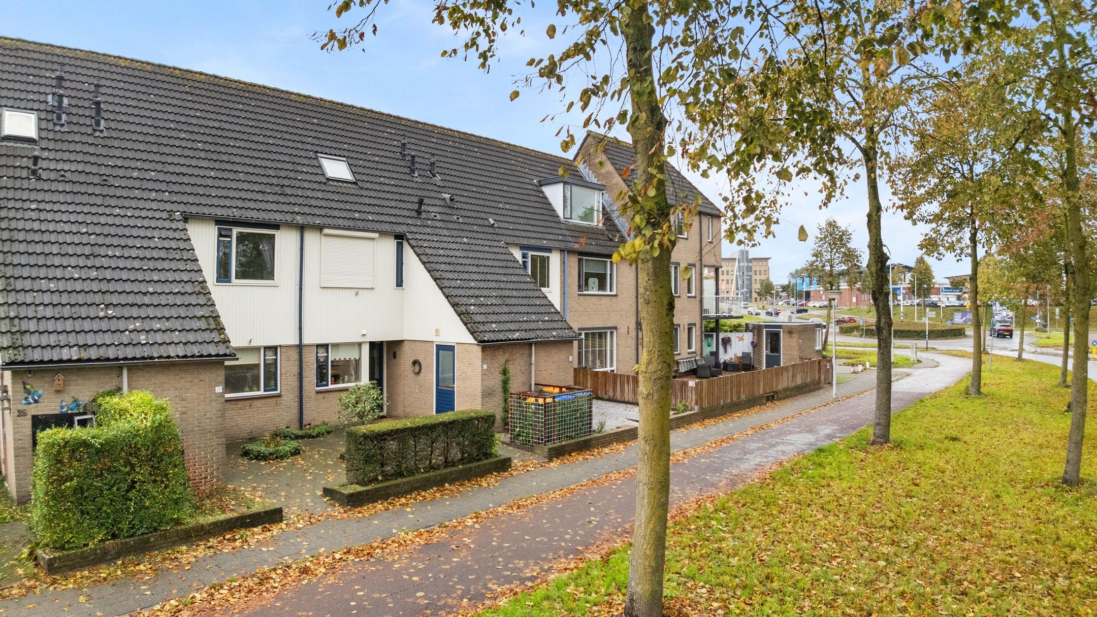 Photo 36 of Suze Robertsonstraat 27