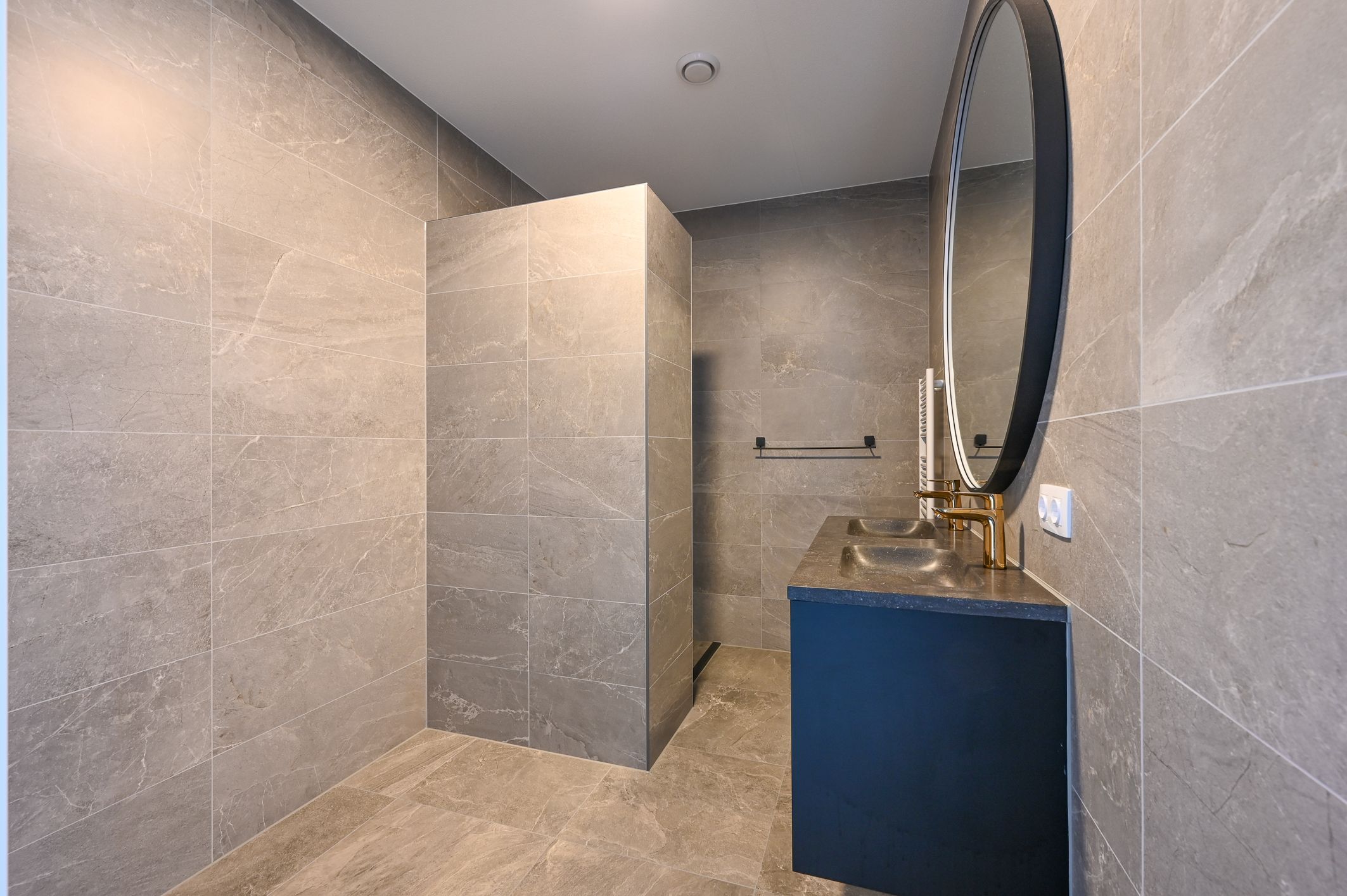 Foto 33 van Westmadeweg 112