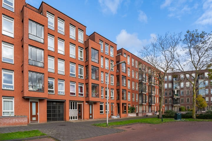 Photo 7 of Zwaluwsingel 158