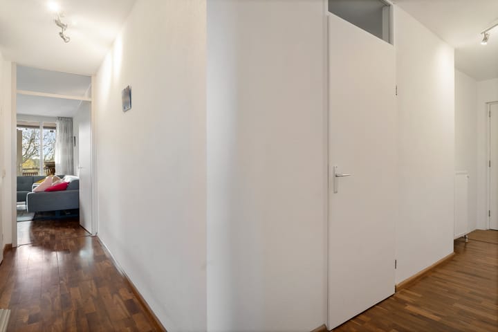 Photo 14 of Zwaluwsingel 158