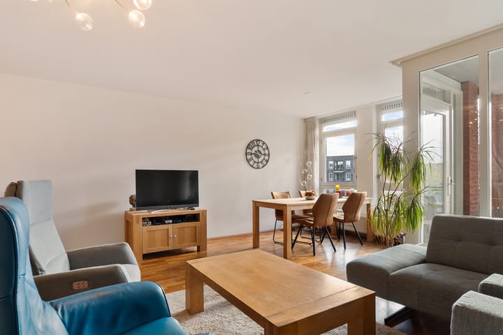 Photo 19 of Zwaluwsingel 158