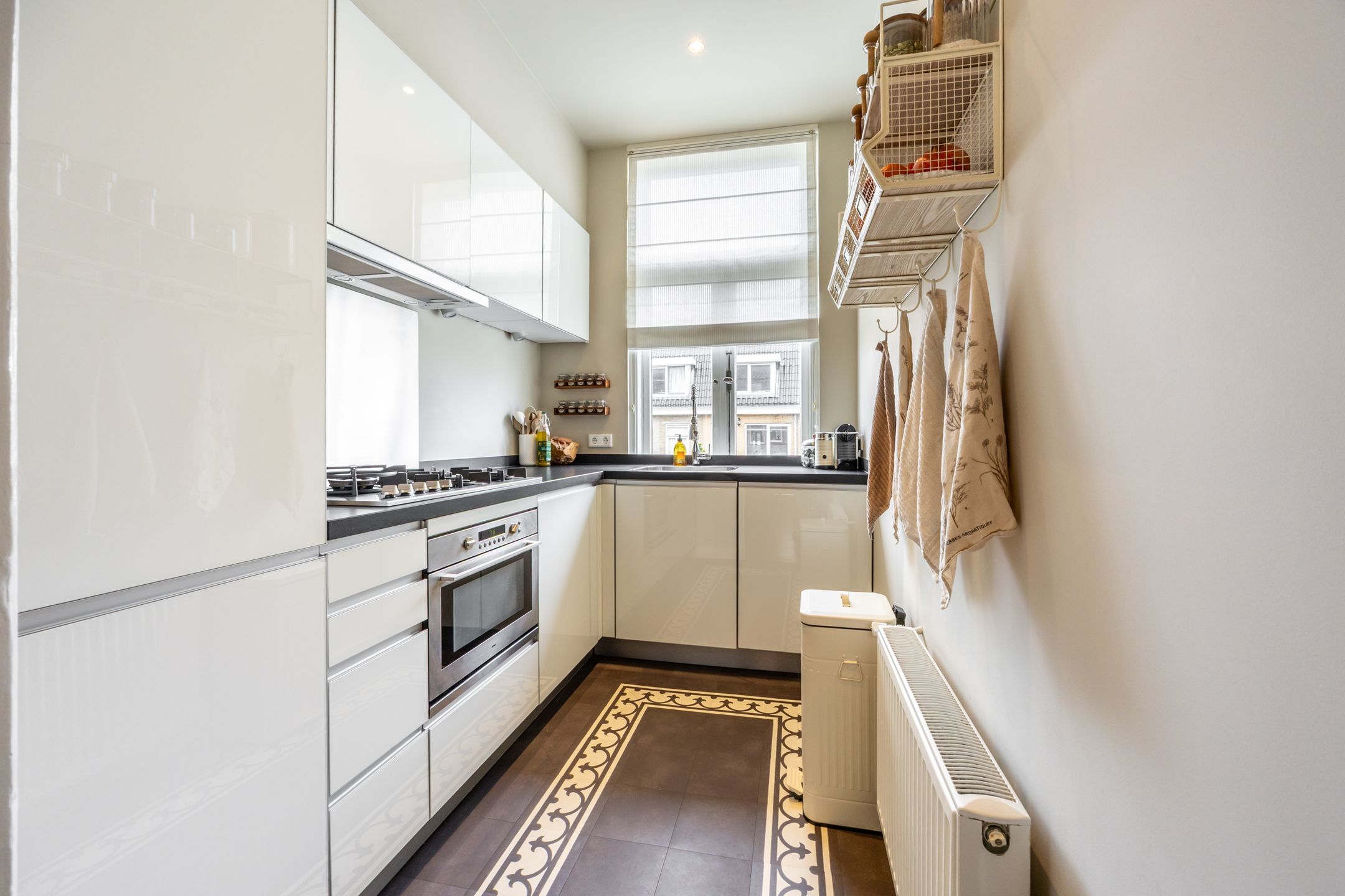 Photo 9 of Waldeck Pyrmontstraat 4-RD