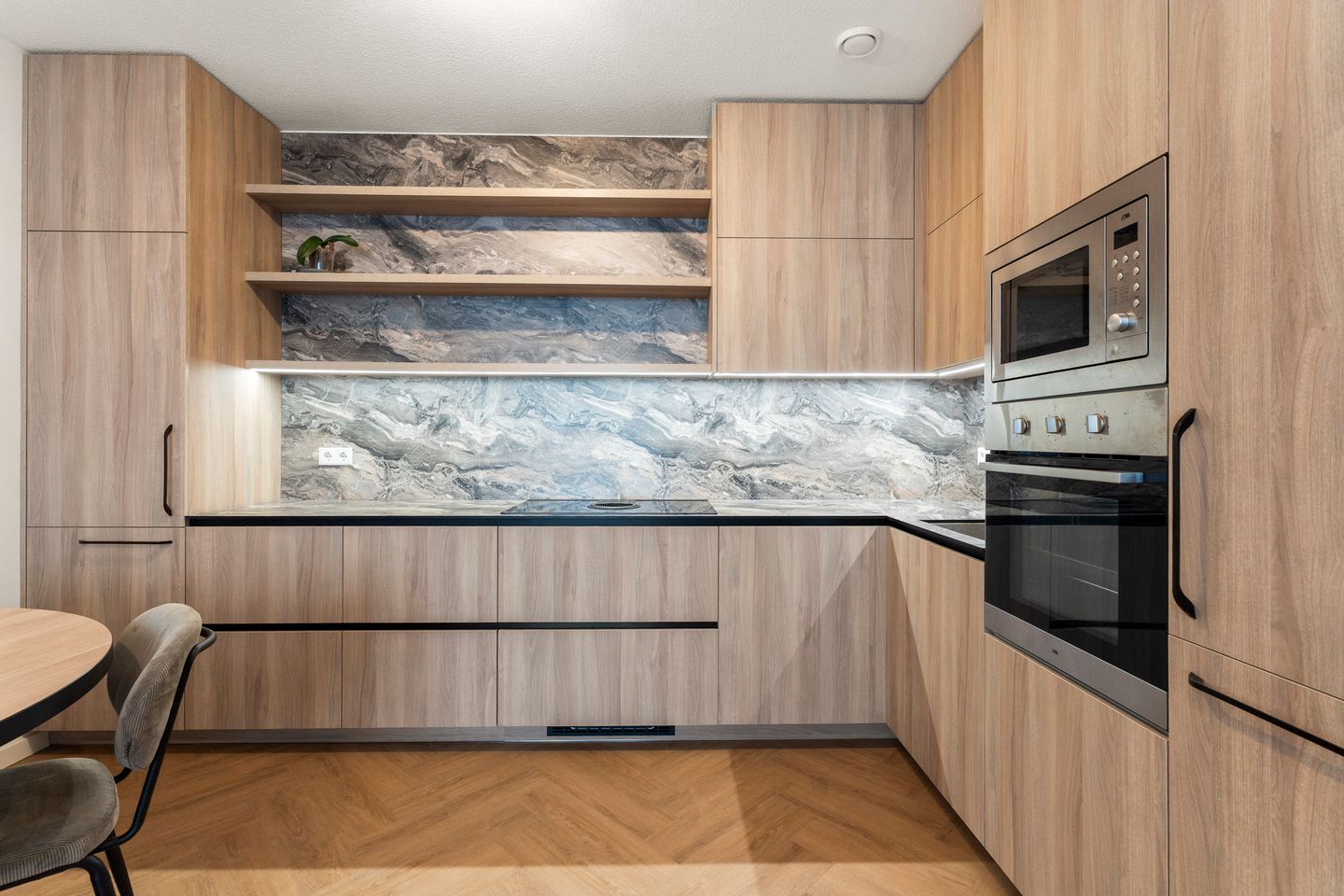 Foto 5 van Beneluxlaan 919