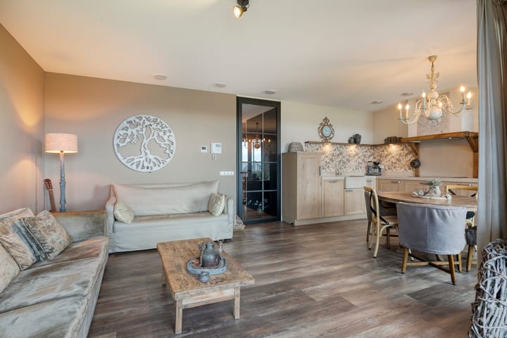 Foto 15 van Beatrixstraat 47-B