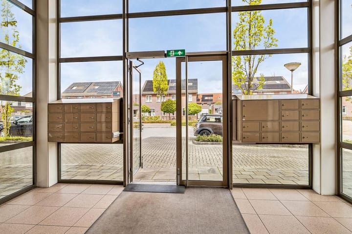 Photo 4 of Edelinckstraat 56