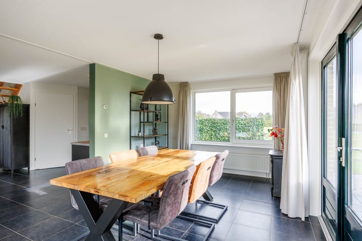 Photo 26 of Bargereed 31