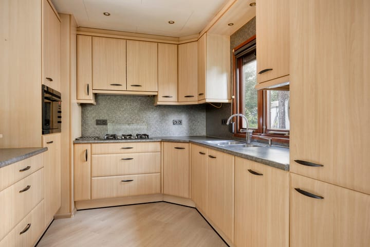 Foto 16 van Werstkant 17-R15