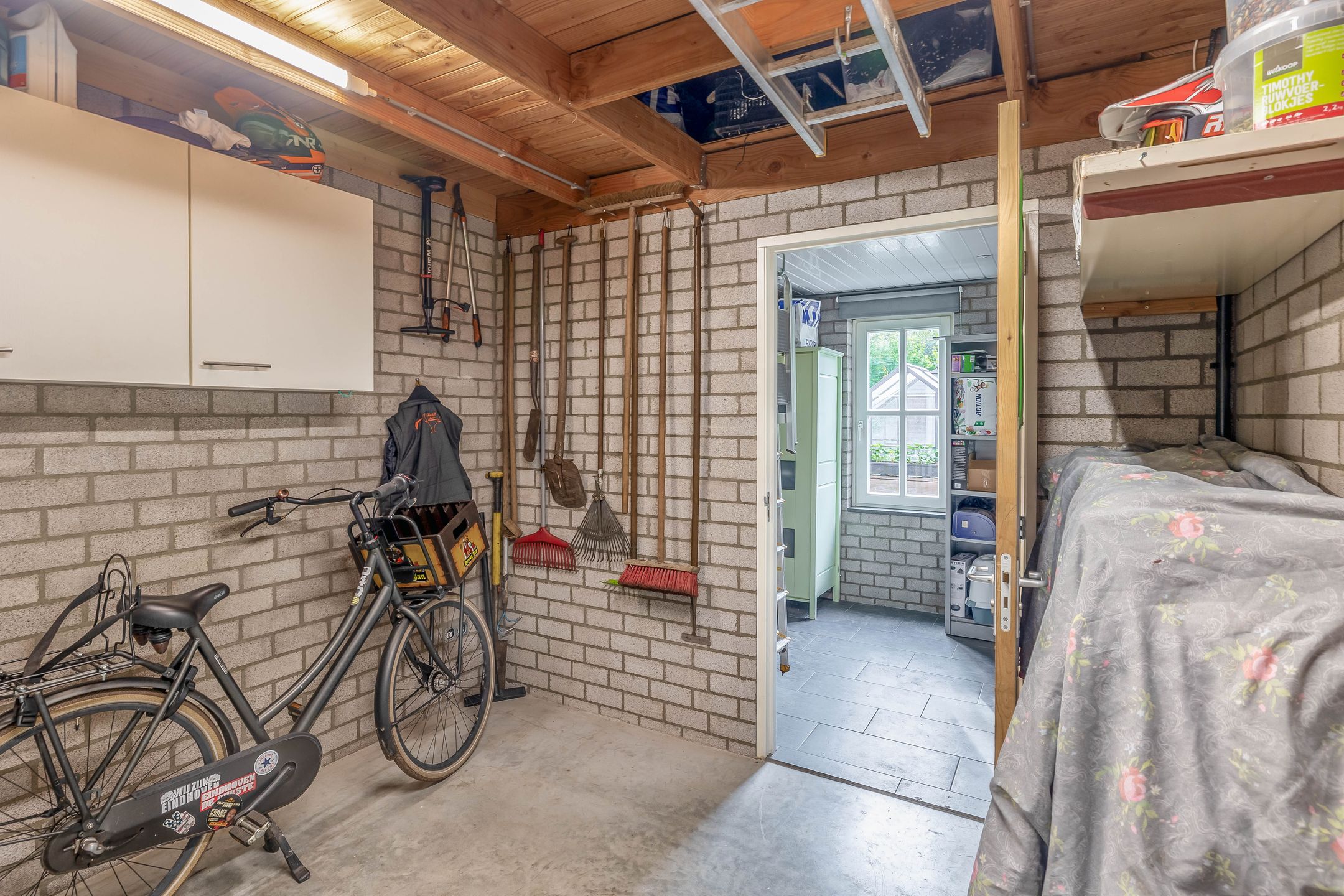 Photo 45 of Dominee Swaluestraat 4