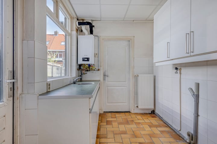 Photo 8 of Wilgenroosstraat 29