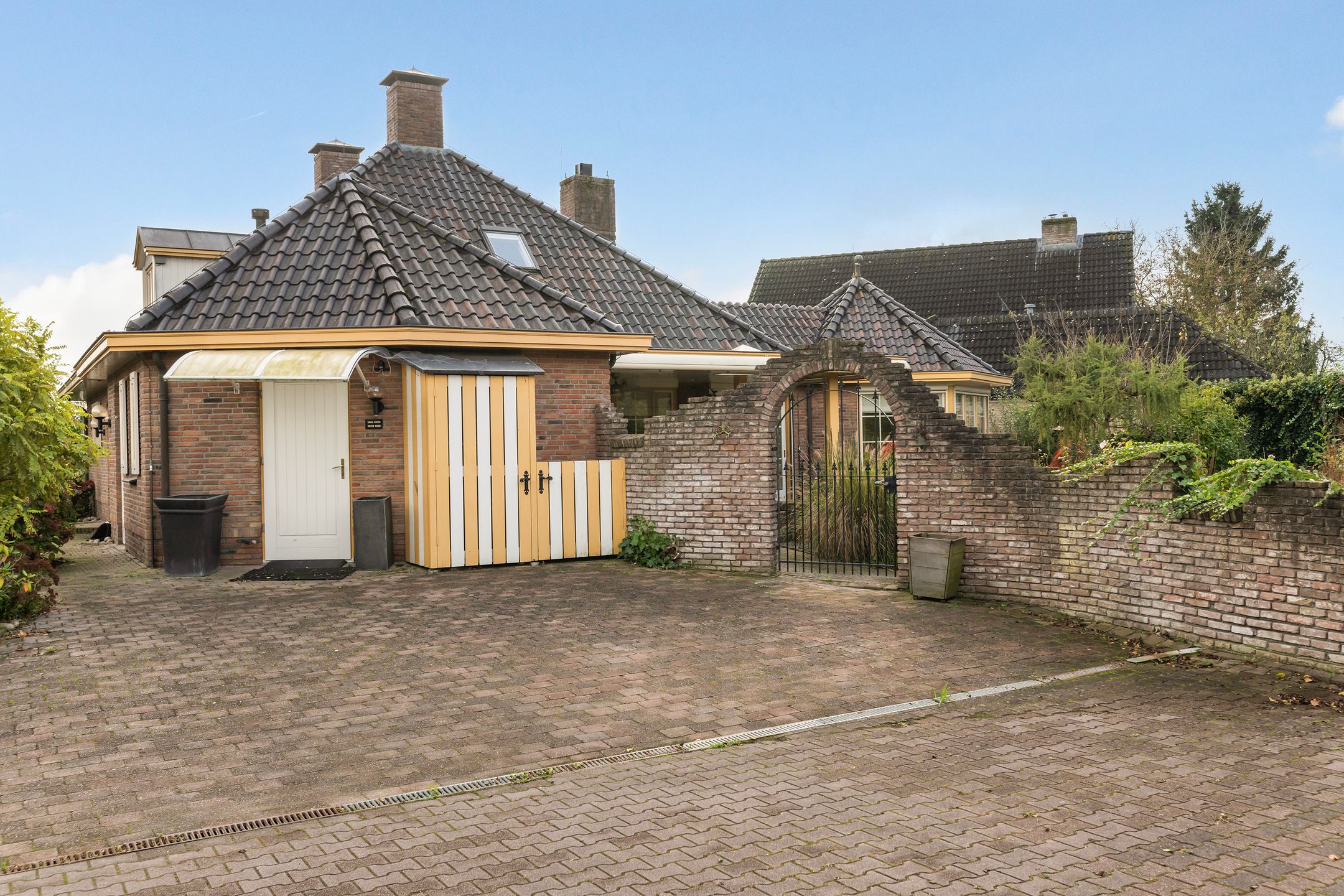 Foto 6 van Peuscher 4