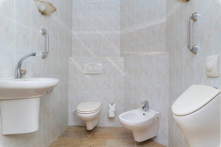 Photo 22 of Peuscher 4