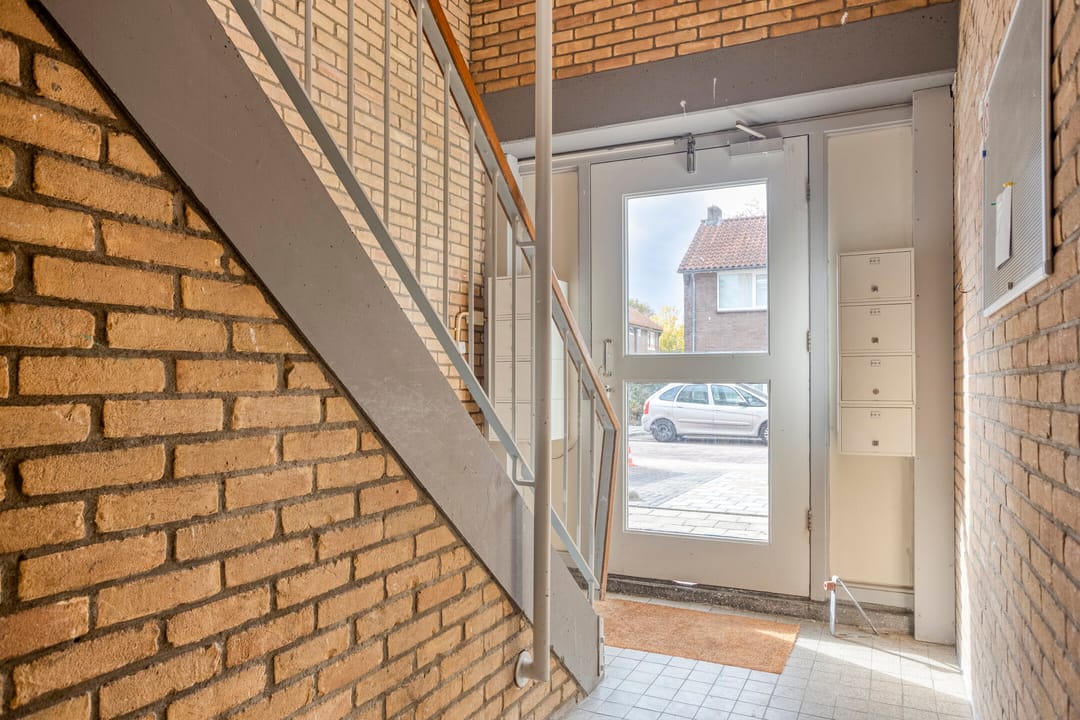 Photo 8 of Maasstraat 68