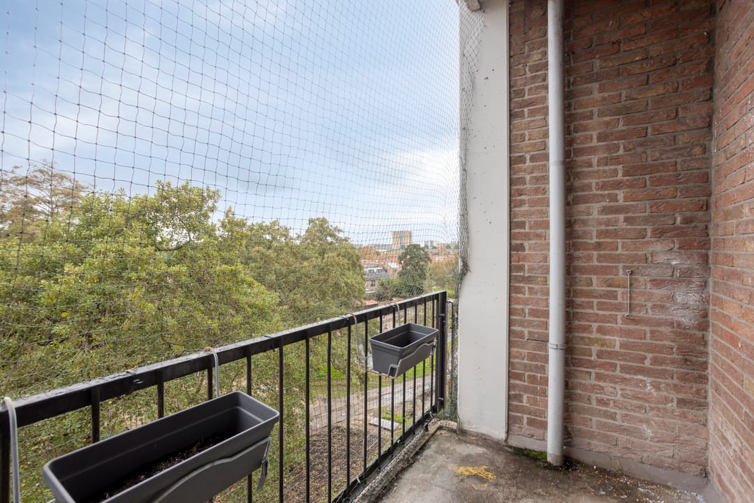 Photo 22 of Maasstraat 68