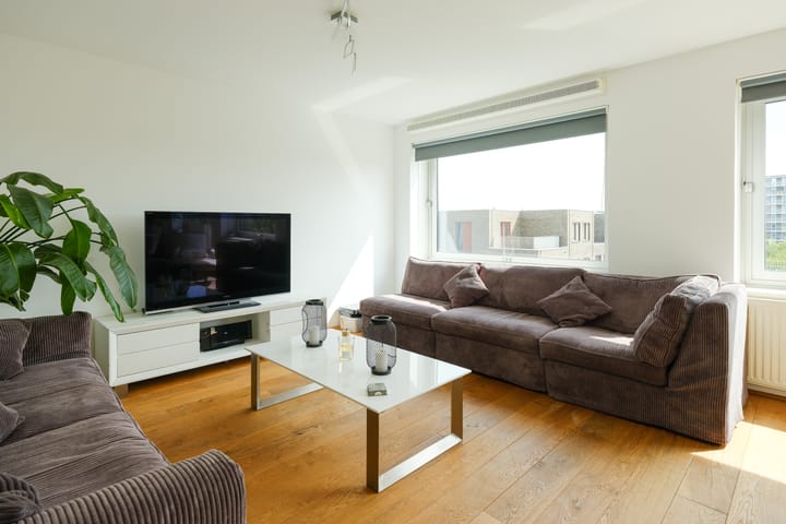 Foto 12 van Talbotstraat 221