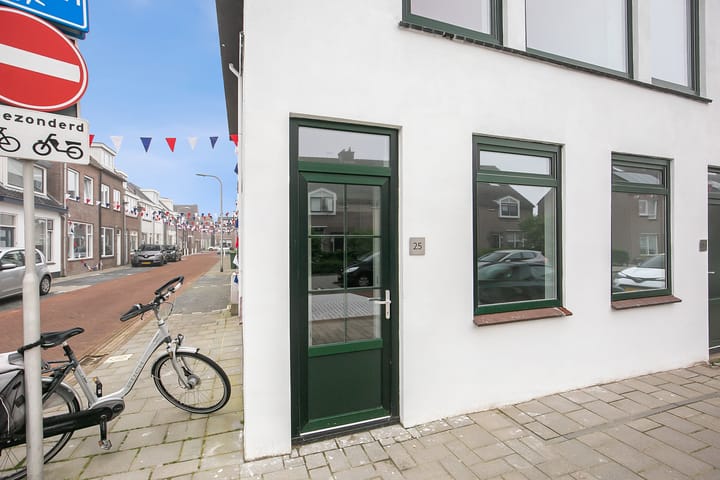 Foto 8 van E.A. Borgerstraat 25-A