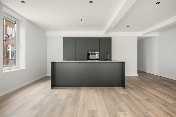 Foto 12 van E.A. Borgerstraat 25-A