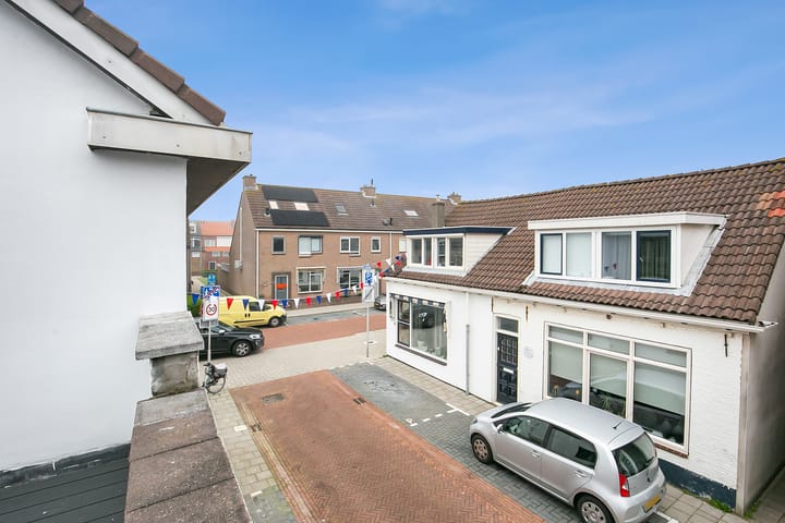 Foto 32 van E.A. Borgerstraat 25-A