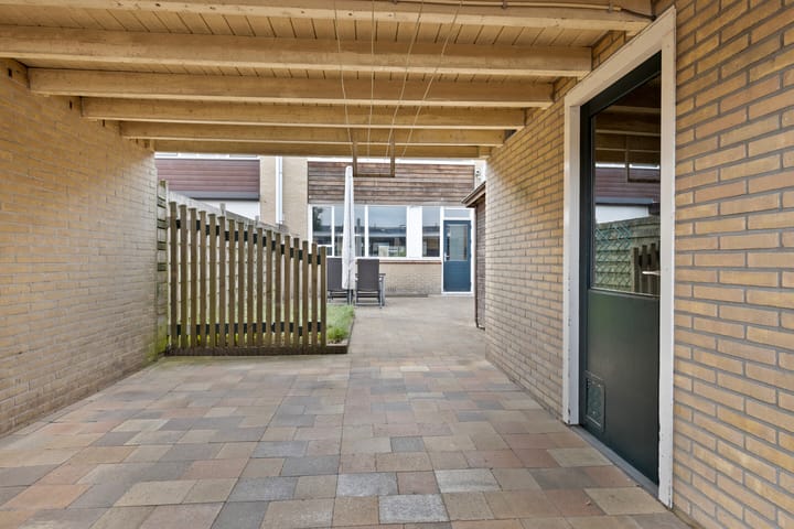 Foto 37 van Joost van den Vondelstraat 115