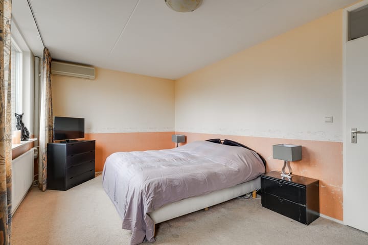 Photo 19 of Meerkoet 46