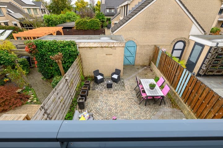 Photo 21 of Meerkoet 46