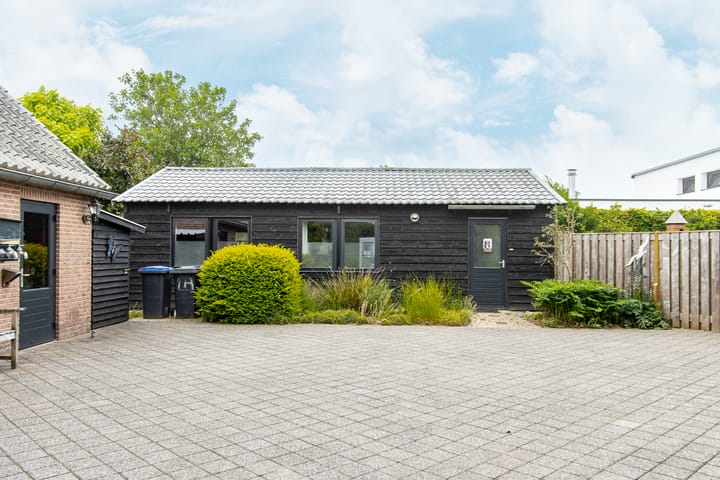 Foto 4 van Azaleastraat 1-A