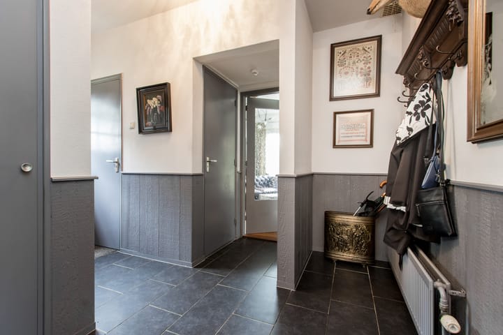 Foto 7 van Azaleastraat 1-A