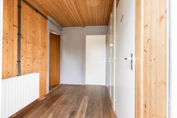 Foto 46 van Azaleastraat 1-A