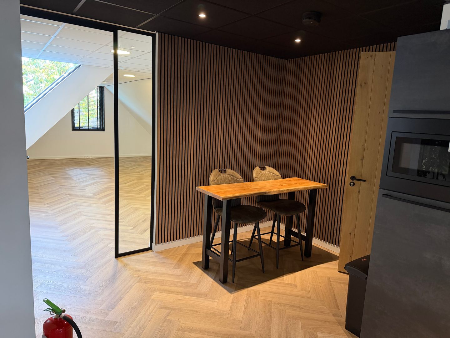 View photo 4 of Hoorn 99