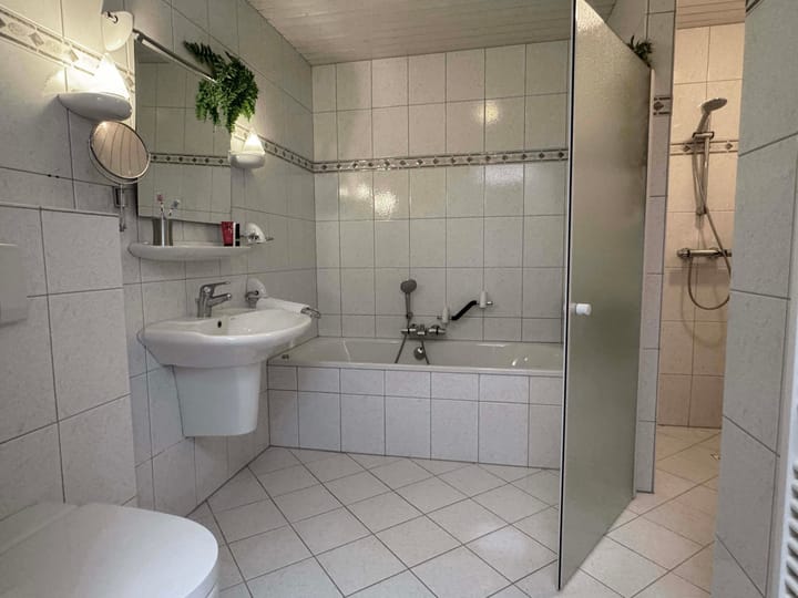 Foto 41 van Europaweg 131-16