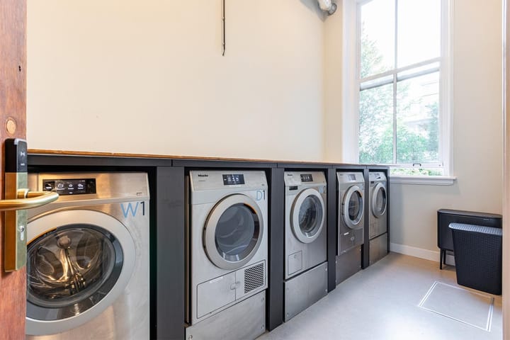 Photo 17 of Berg en Dalseweg 79-A98