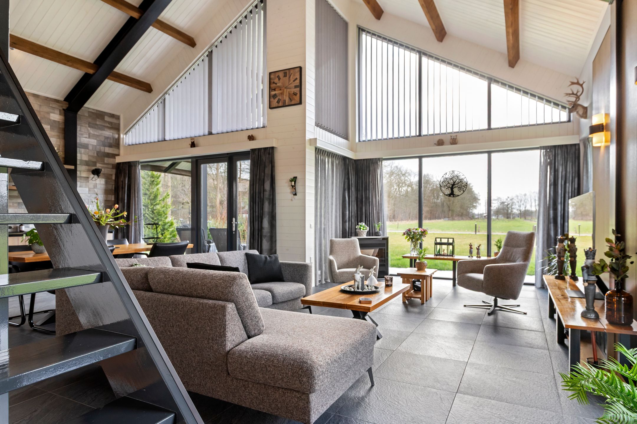 Foto 12 van Koeweg 16